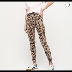 J.Crew 7/8 high-rise leggings in leopard.  Size M